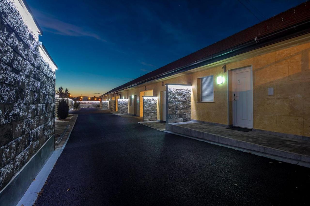 Motel Atos Bungalovi Nova Topola 외부 사진